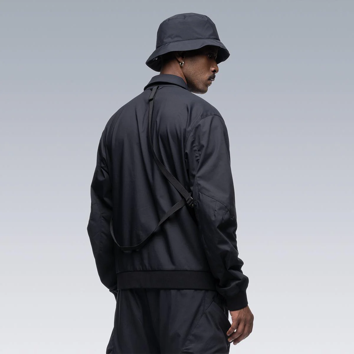 J111TS-CH 'Black' - Image 3