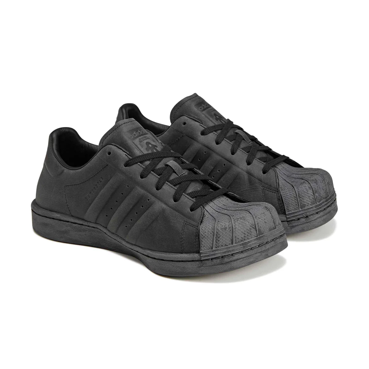 + AVAVAV Wmns Superstar 'Carbon Grey' - Image 2