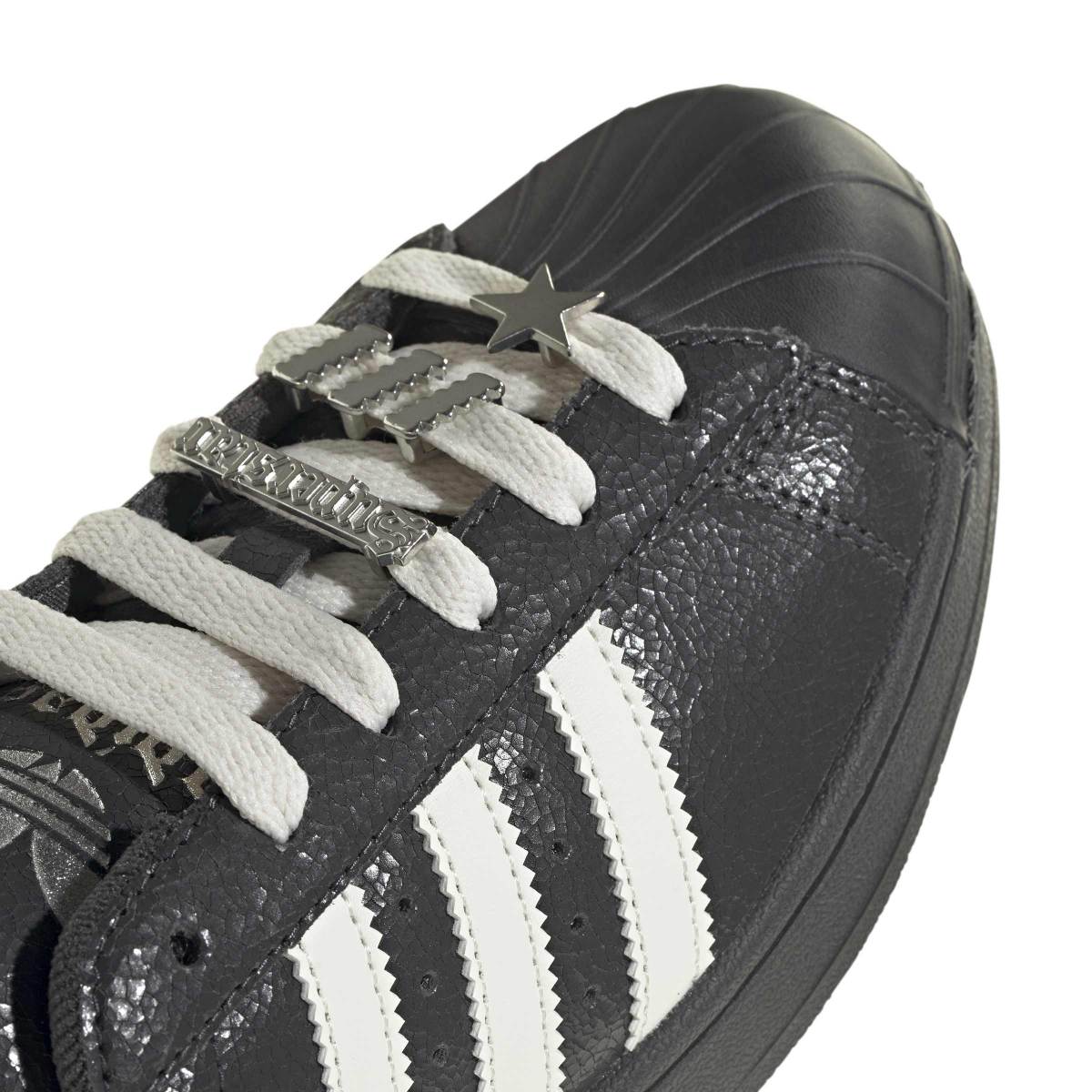 Wmns Superstar II 'Carbon Off White' - Image 8