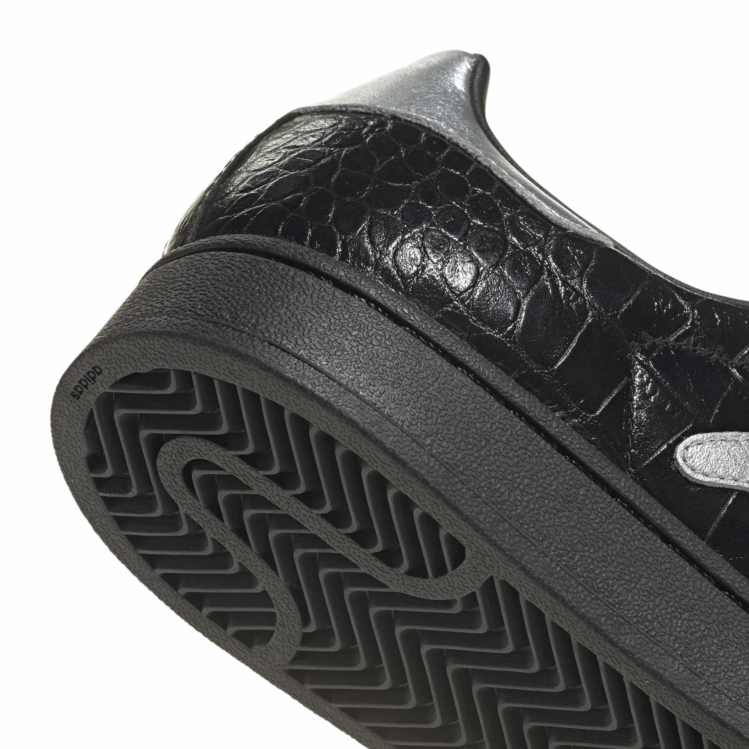 Wmns Superstar II Predator 'Black Silver' - Image 7