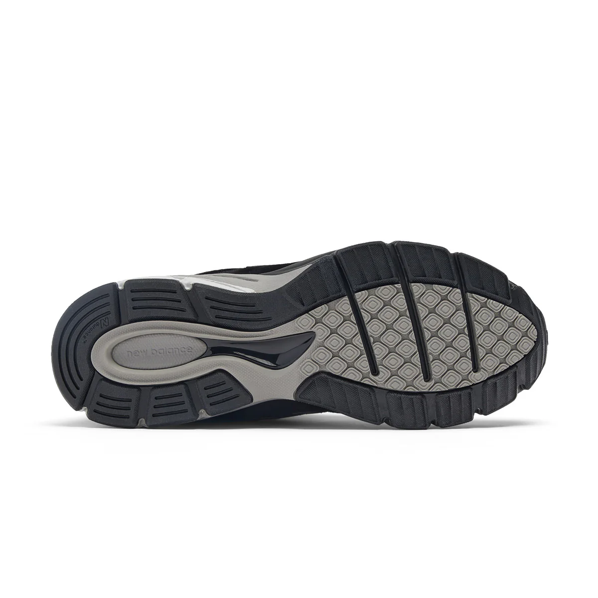 in USA 990v4 'Black Silver' - Image 6
