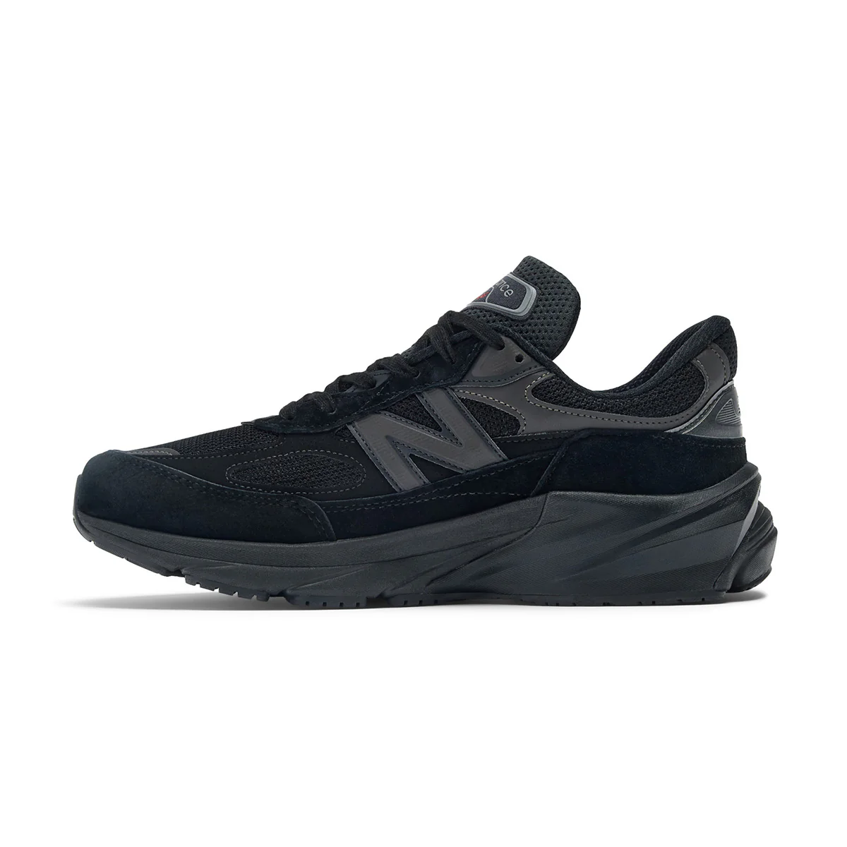 in USA 990v6 'Triple Black' - Image 3