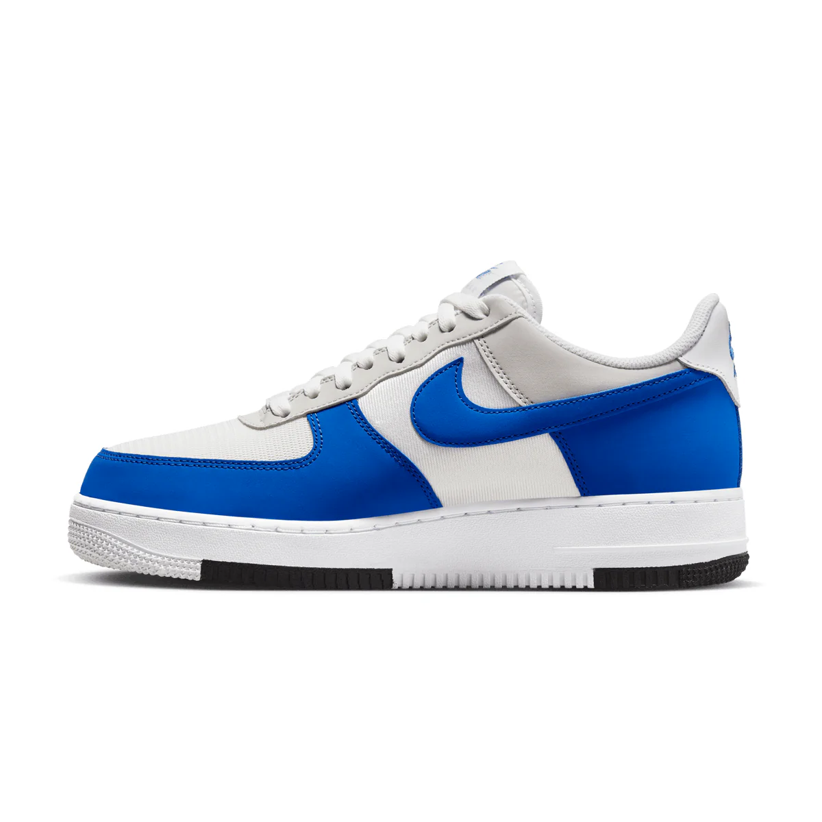 Air Force 1 '07 LV8 'Timeless' - Image 3