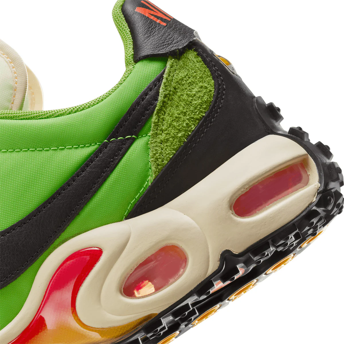 Air Max Waffle SP 'Action Green' - Image 8