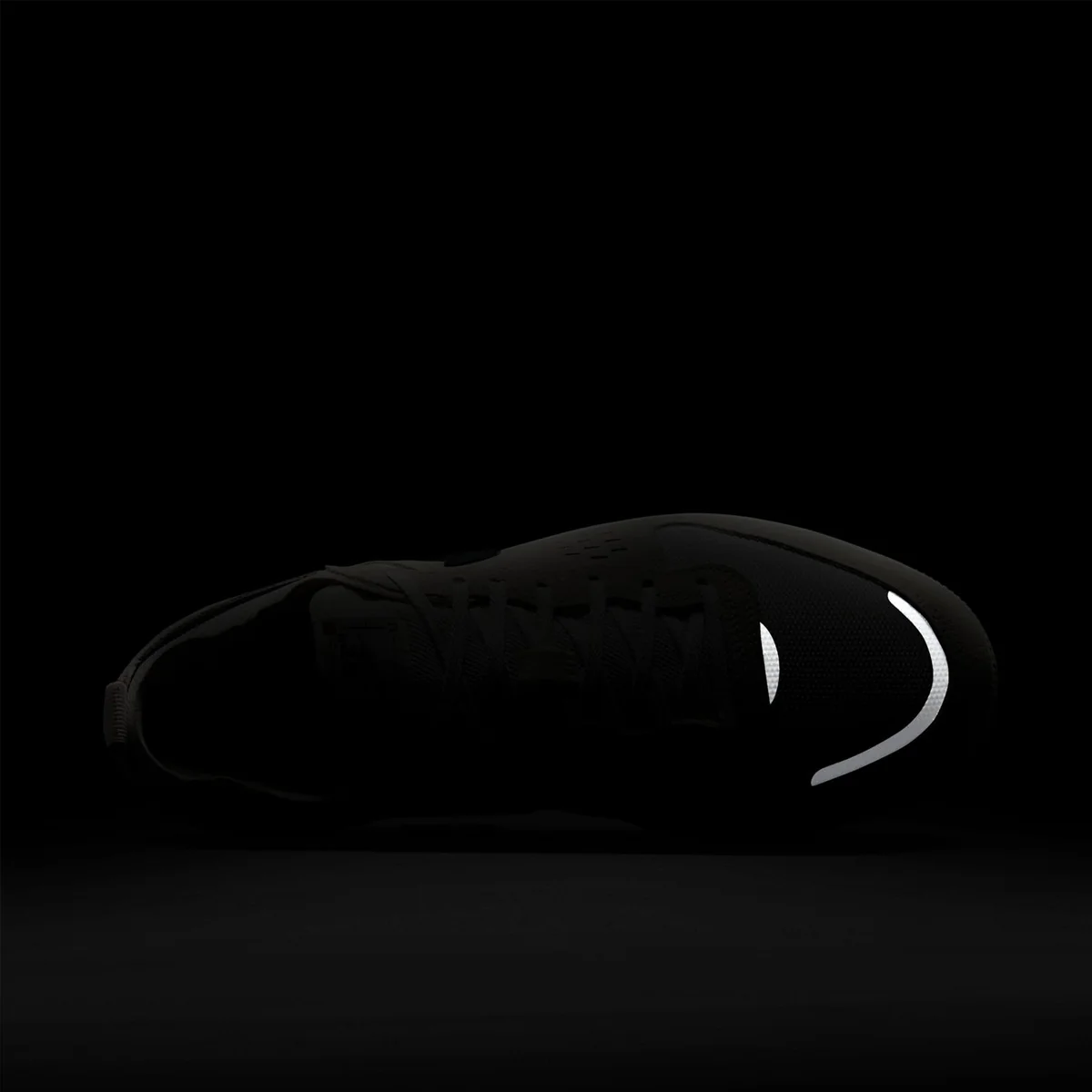 C1TY 'Summit White Black' - Image 9