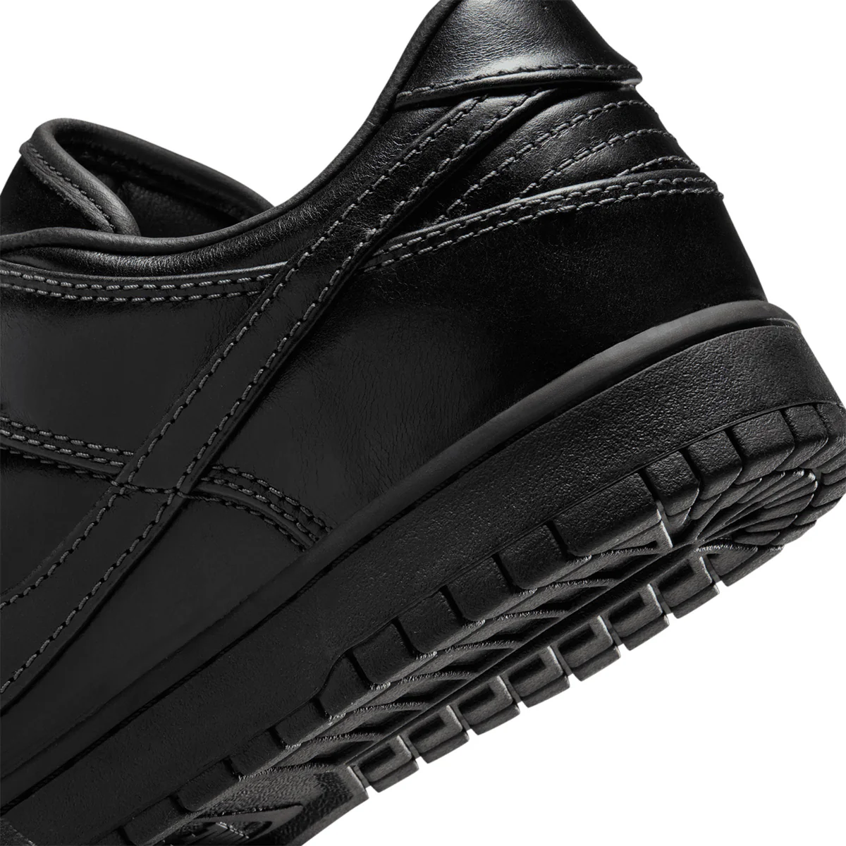 Dunk Low Retro Premium 'Black' - Image 7