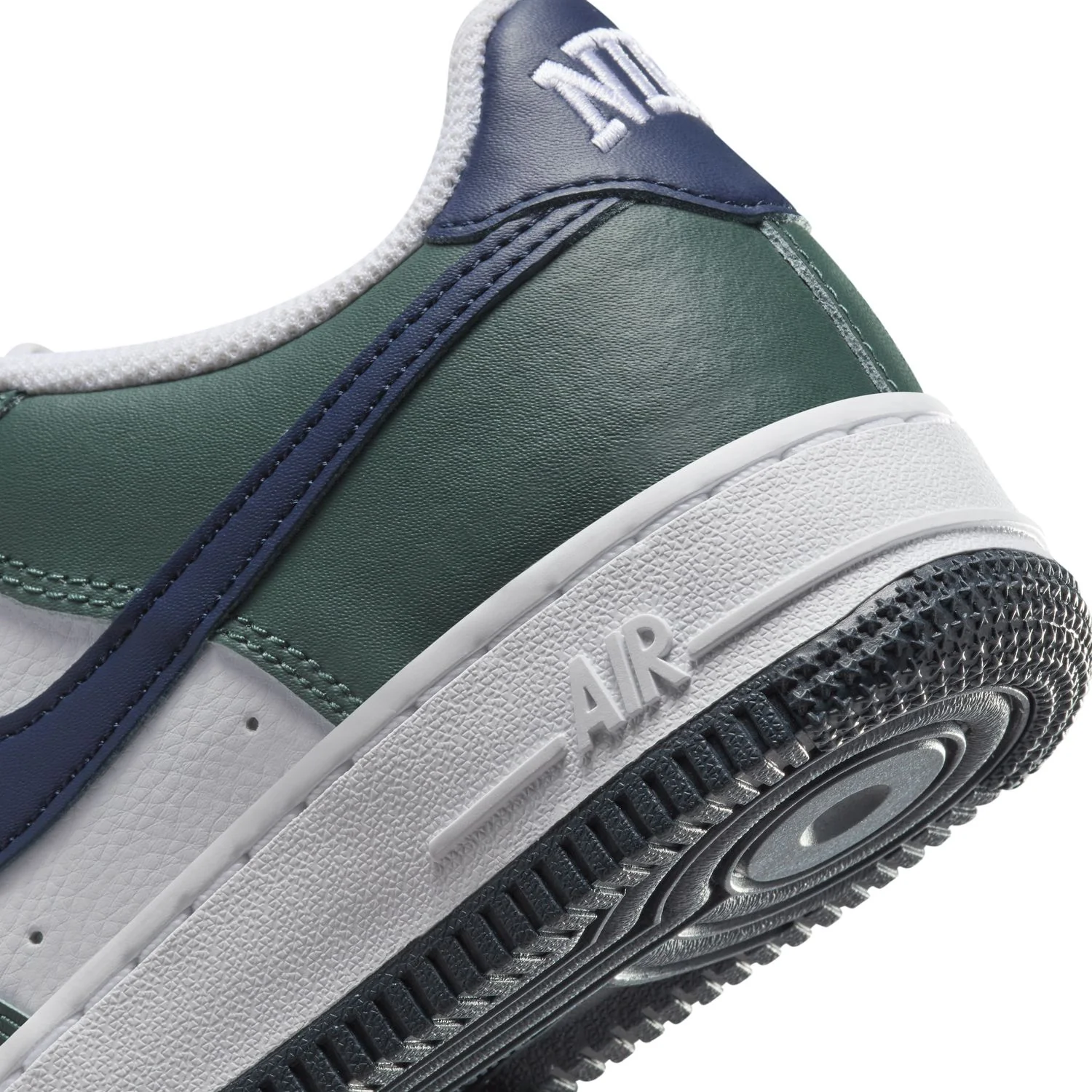 Kids Air Force 1 'Vintage Green' - Image 8