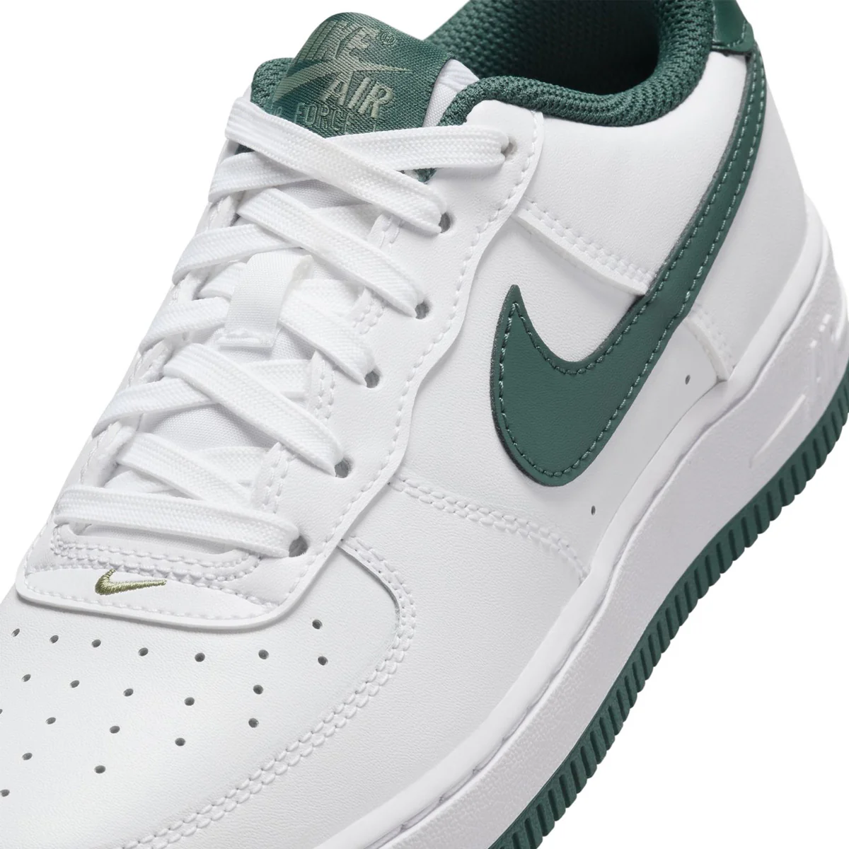 Kids Air Force 1 'White Green' - Image 8