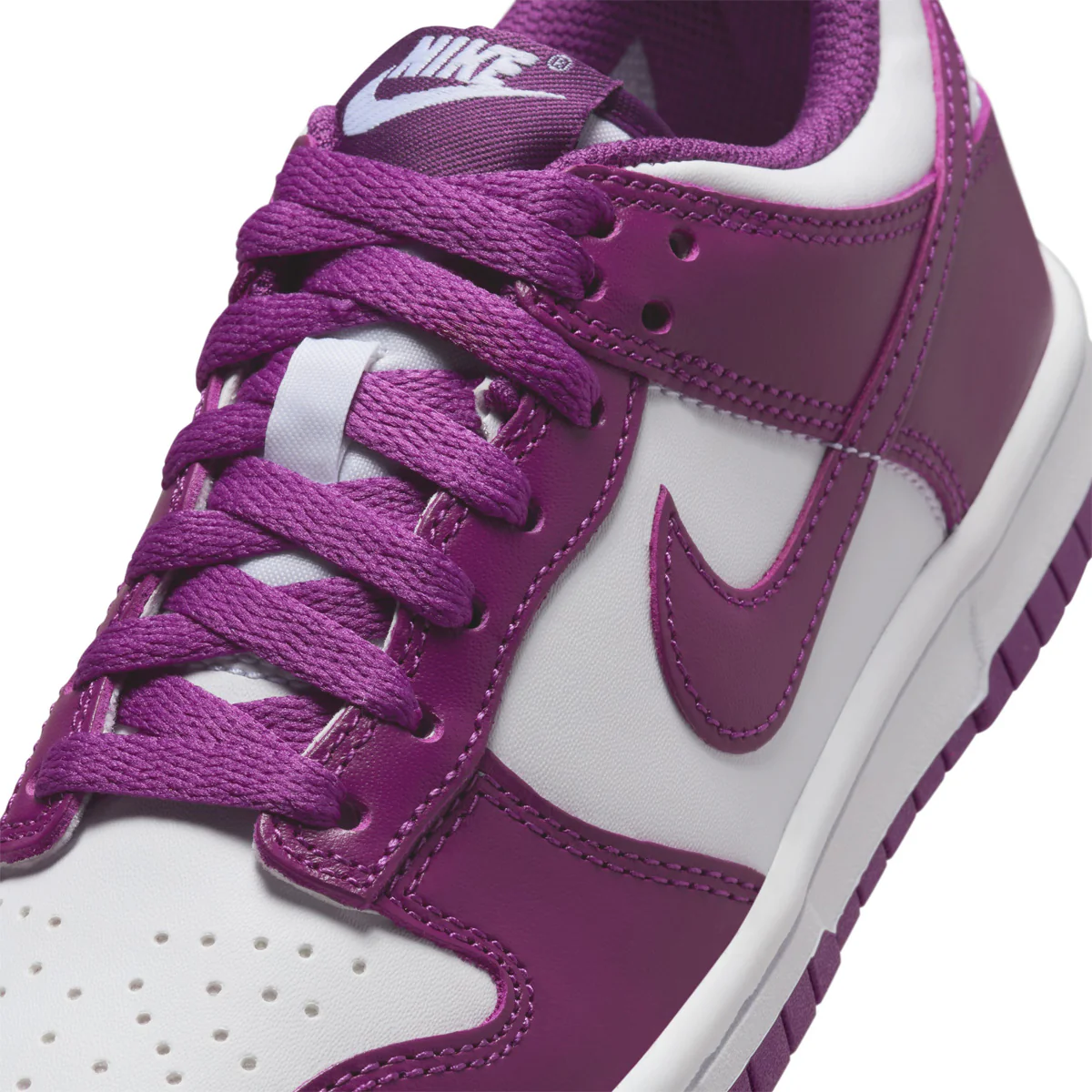 Kids Dunk Low 'Purple' - Image 8