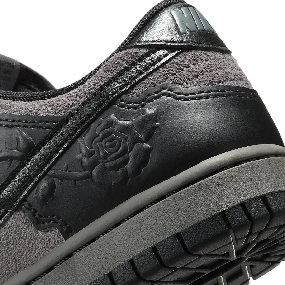 Wmns Dunk Low 'Black Roses' - Image 8