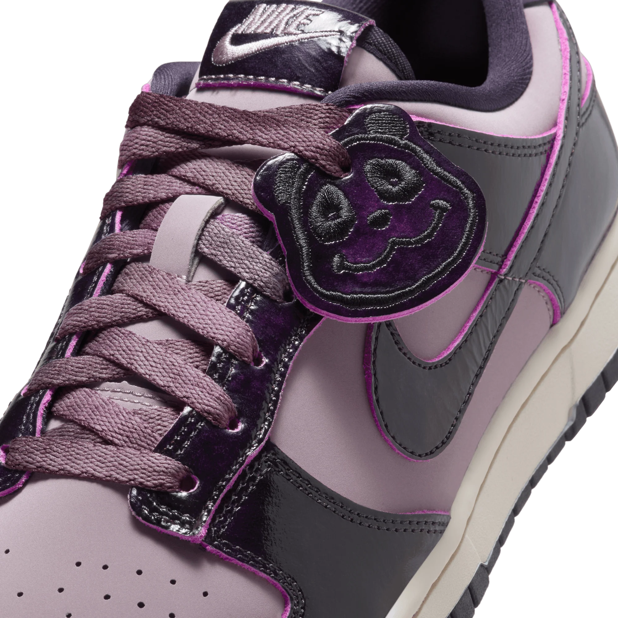 Wmns Dunk Low 'Panda Purple' - Image 7