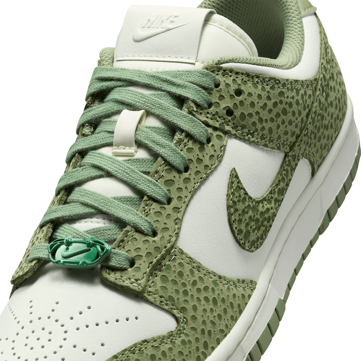 Wmns Dunk Low Premium 'Safari Honeydew' - Image 7