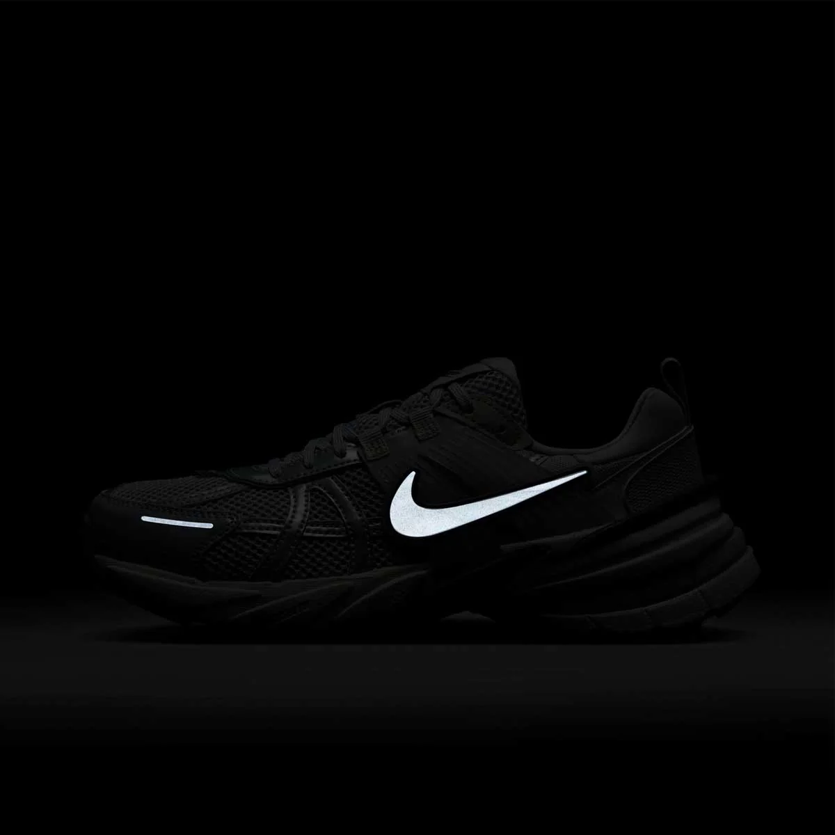 Wmns V2K Run 'Photon Dust Light Silver' - Image 11