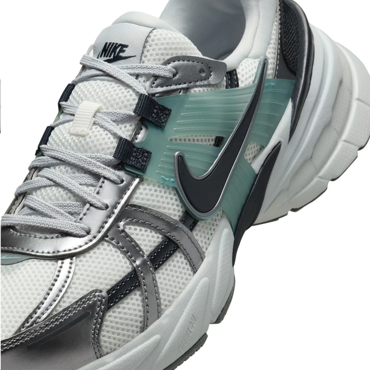 Wmns V2K RUN 'Summit White Dark Obsidian' - Image 7