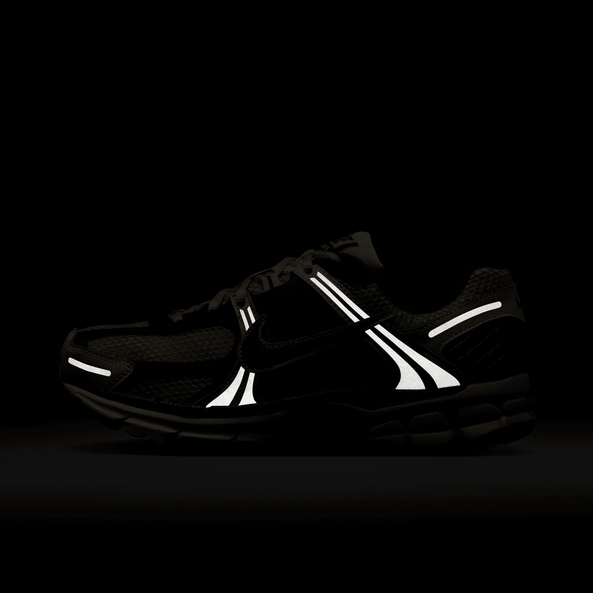 Wmns Zoom Vomero 5 'Sand Drift Black' - Image 7