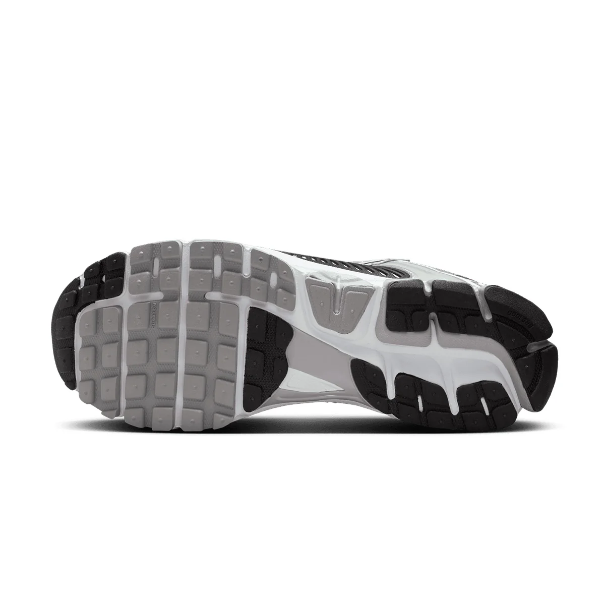 Zoom Vomero 5 'Metallic Silver Black' - Image 6