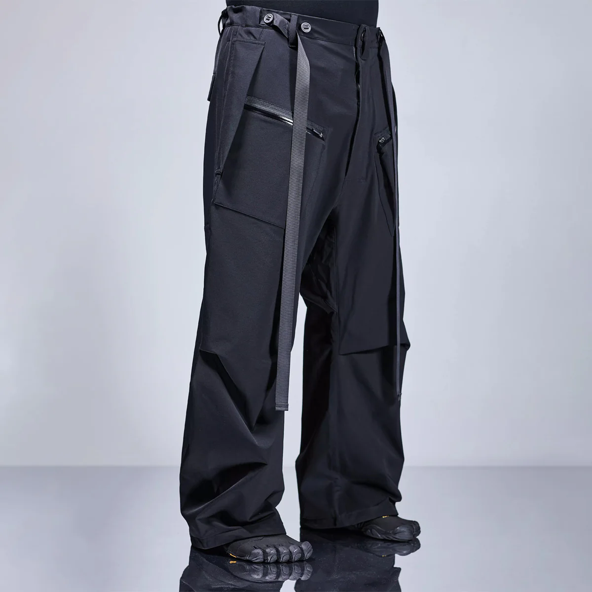 P46A-DS 'Black' - Image 2