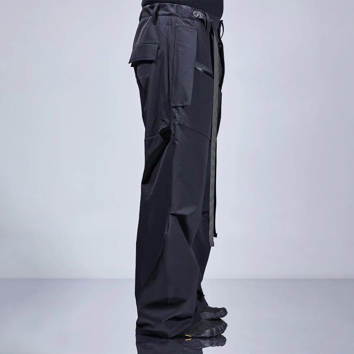 P46A-DS 'Black' - Image 3