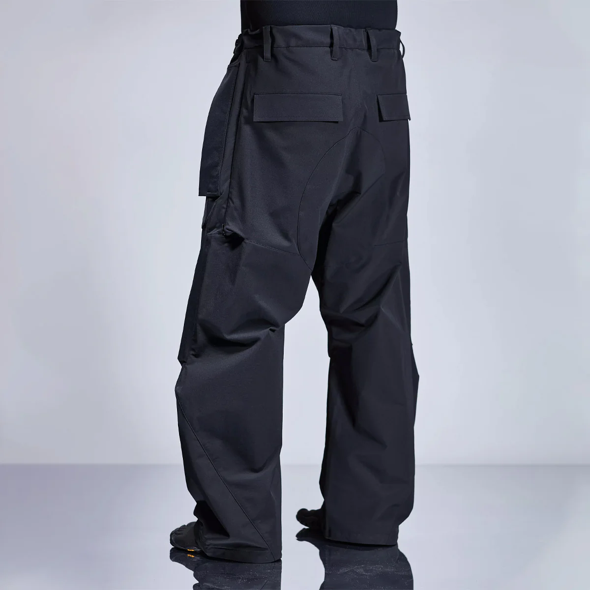 P46A-DS 'Black' - Image 6
