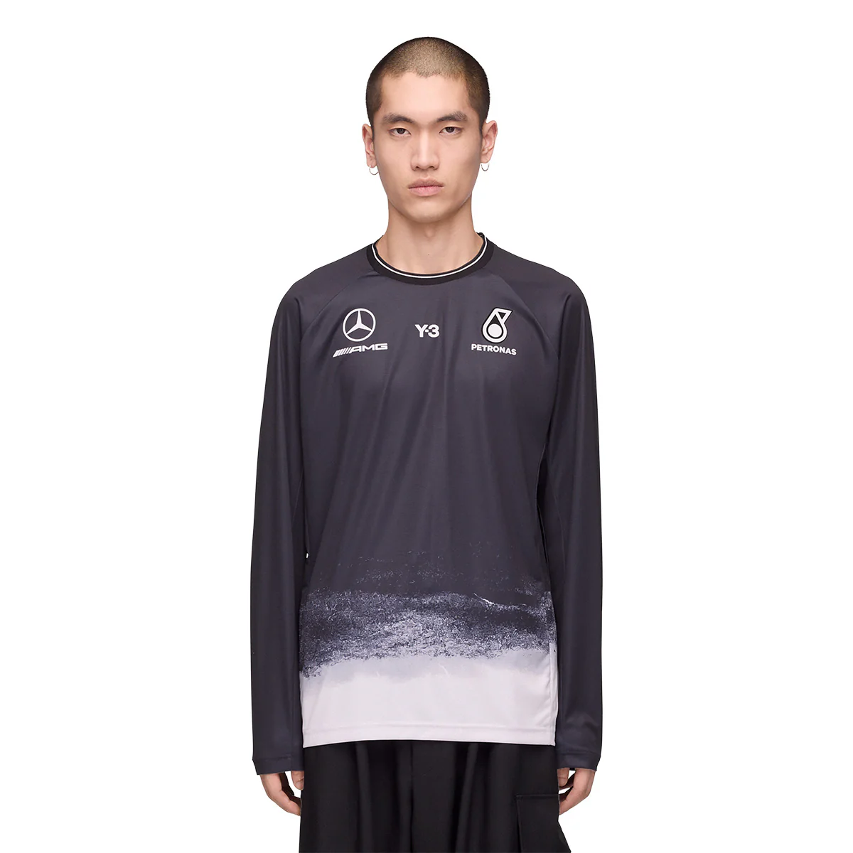 + Mercedes-AMG PETRONAS F1 Team Mechincs L/S Jersey 'Black' - Image 3