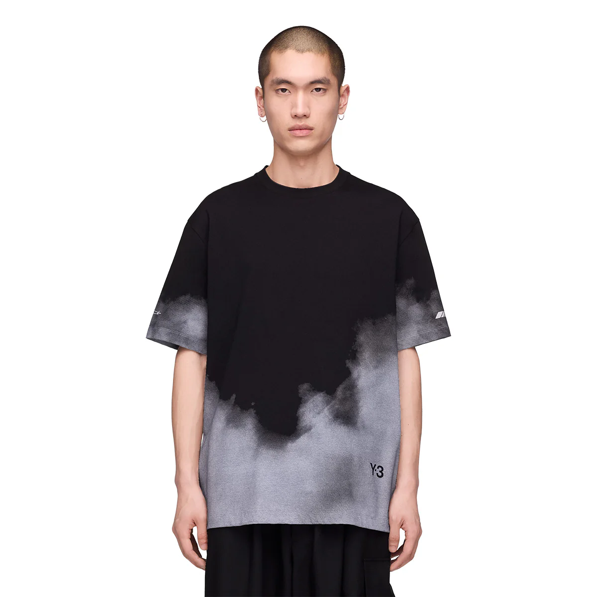 + Mercedes-AMG PETRONAS F1 Team Tour Tee 'Black' - Image 3